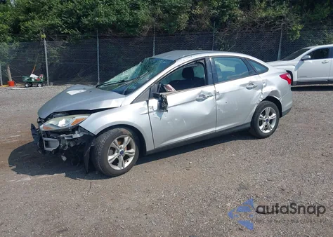 2014 Ford Focus Se z USA, uszkodzony, nr VIN 1FADP3F28EL448408